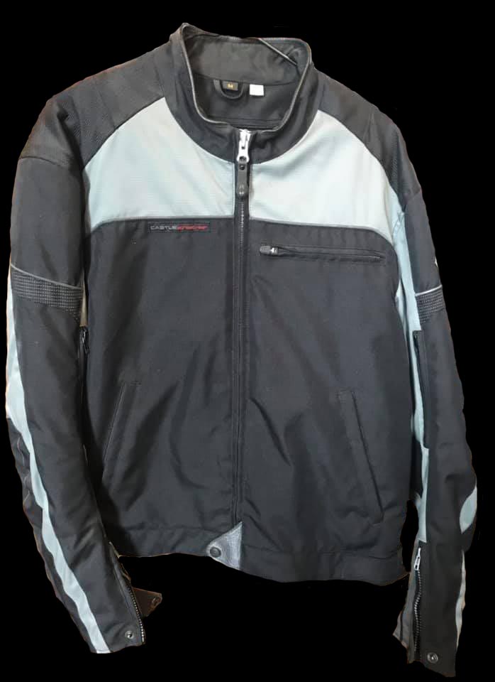 Castle Riding Jacket - Size M | 49947316_10156774263391091_3078095828594720768_n.jpg
